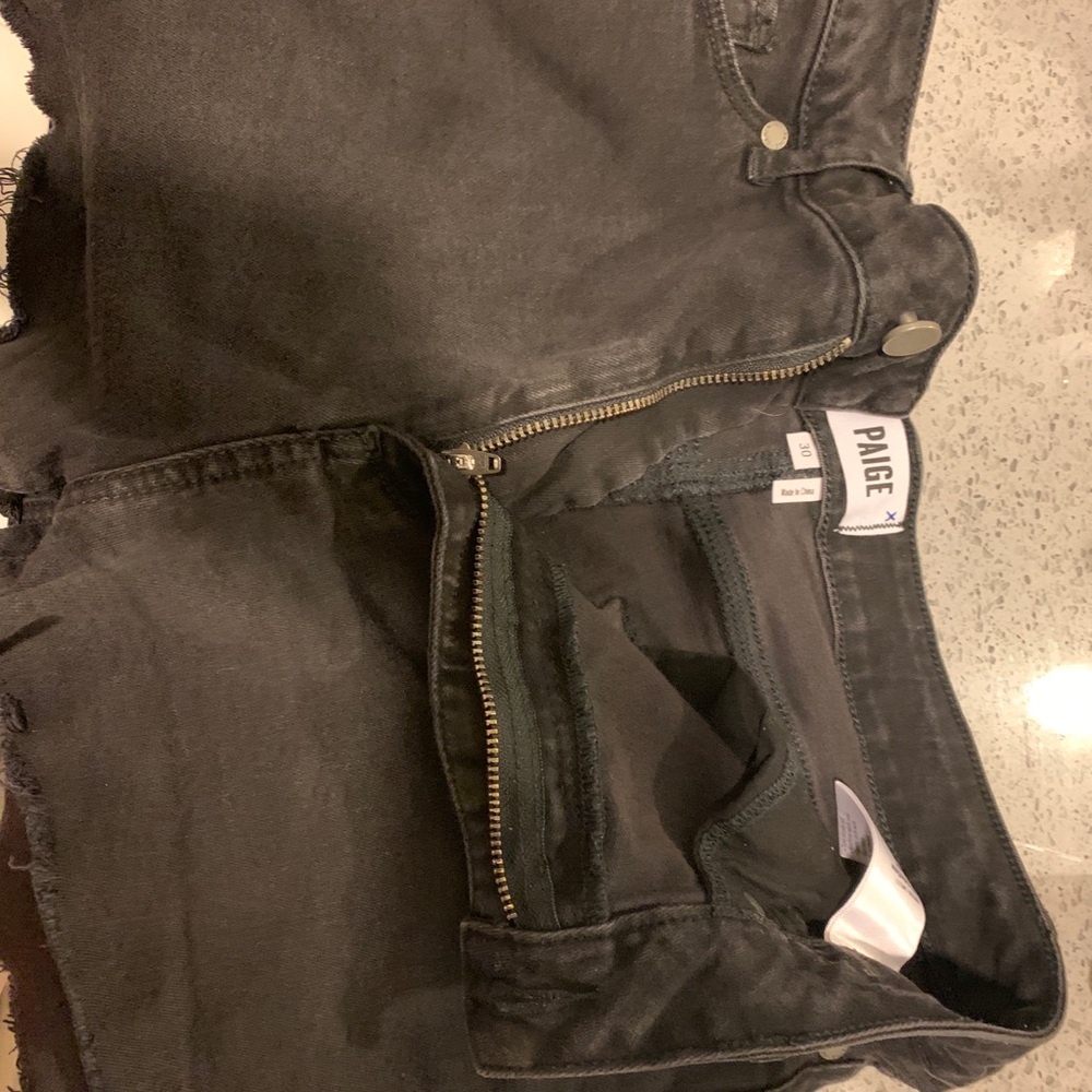 Paige shorts size 30, Black denim, distressed hem - Picture 5 of 6